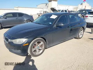 2014 BMW 3 Series 328i z VIN WBA3A5C51EP602027, wystawiony jako IAAI lot #41191137 z przebiegiem 178 358 mil mil oraz . Historia ofert i sprzedaży dostępna na DreamBid. Obrazek 18.