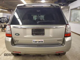 2011 Land Rover LR2 HSE with VIN SALFT2BN4BH217506, listed as a Copart auction lot 85781994 with 103,758 mi miles and Clean Title. Bid and sale history available at DreamBid. Image 6.