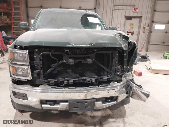 2015 Chevrolet Silverado 1500 LT with VIN 3GCUKREC4FG147784, listed as a IAAI auction lot 41501887 with 135,086 mi miles. Bid and sale history available at carsss.com. Image 12.
