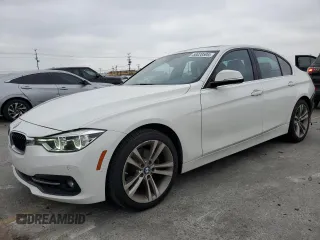2017 BMW 3 Series 330i с VIN WBA8B9G39HNU54440, выставлен на аукционе Copart как лот 58028505 с пробегом 75 046 миль миль и Списание • Salvage title. История ставок и продаж доступна на DreamBid. Изображение 1.