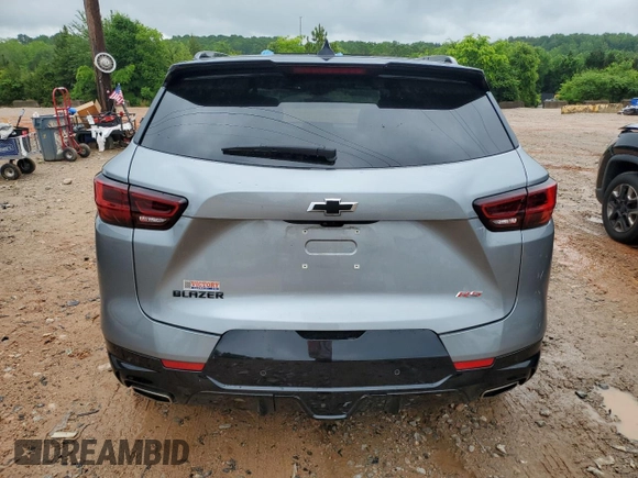 2024 Chevrolet Blazer RS с VIN 3GNKBERS9RS190172, выставлен на аукционе Copart как лот 56324245 с пробегом 19 171 миль миль и Списание • Salvage title. История ставок и продаж доступна на DreamBid. Изображение 6.