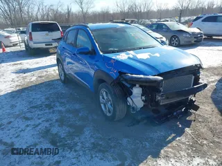 2022 Hyundai Kona SEL with VIN KM8K6CAB1NU804909, listed as a IAAI auction lot 41321862 with 20,091 mi miles. Bid and sale history available at carsss.com. Image 1.