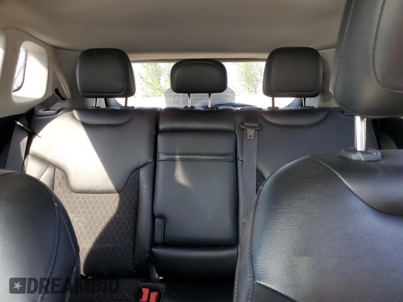 2018 Jeep Compass Latitude with VIN 3C4NJDBB9JT315652, listed as a Copart auction lot 52632425 with 86,118 mi miles and Clean title. Bid and sale history available at DreamBid. Image 10.