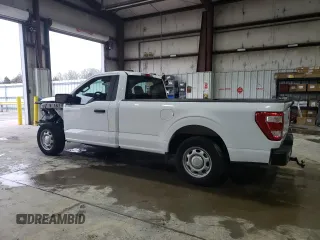 2022 Ford F-150 XL with VIN 1FTMF1CB8NKE67908, listed as a Copart auction lot 43898335 with 36,022 mi miles and Salvage Title. Bid and sale history available at carsss.com. Image 2.