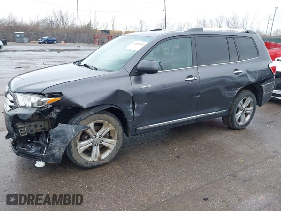 2012 Toyota Highlander Limited with VIN 5TDDK3EH6CS174295, listed as a IAAI auction lot 41680246 with 215,531 mi miles. Bid and sale history available at carsss.com. Image 6.
