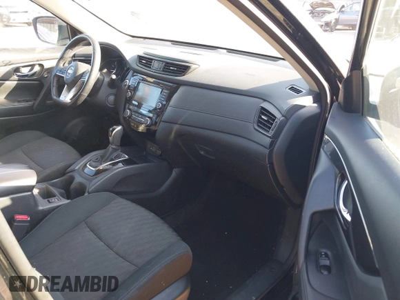 2018 Nissan Rogue SV with VIN 5N1AT2MV8JC756099, listed as a IAAI auction lot 41429033 with 101,335 mi miles and . Bid and sale history available at carsss.com. Image 5.