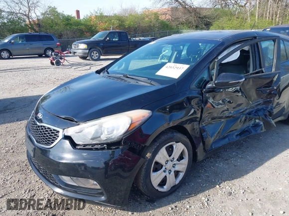 2016 Kia Forte 5-Door LX with VIN KNAFK5A86G5597042, listed as a IAAI auction lot 42032937 with 145,137 mi miles. Bid and sale history available at carsss.com. Image 18.