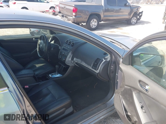 2012 Nissan Altima 2.5 S with VIN 1N4AL2APXCN442820, listed as a IAAI auction lot 41974399 with 118,813 mi miles. Bid and sale history available at carsss.com. Image 5.