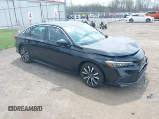 2024 Honda Civic EX z VIN 2HGFE1F71RH338698, wystawiony jako IAAI lot #42137261 z przebiegiem 12 940 mil mil oraz . Historia ofert i sprzedaży dostępna na DreamBid. Obrazek 1.