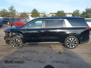 2024 Kia Carnival EX with VIN KNDNC5H38R6327068, listed as a IAAI auction lot 41196183 with 71,629 mi miles and . Bid and sale history available at carsss.com. Image 14.