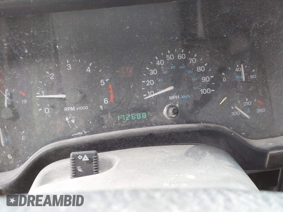 2000 Jeep Wrangler Sport with VIN 1J4FA49S7YP713672, listed as a IAAI auction lot 41924814 with 172,688 mi miles. Bid and sale history available at carsss.com. Image 7.