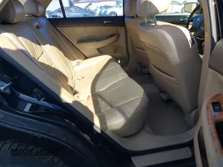 2004 Honda Accord EX с VIN 1HGCM66544A062736, выставлен на аукционе IAAI как лот 42375320 с пробегом 235 296 миль миль и . История ставок и продаж доступна на DreamBid. Изображение 8.