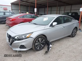 2022 Nissan Altima 2.5 SV with VIN 1N4BL4DV8NN384221, listed as a IAAI auction lot 41605869 with 67,177 mi miles. Bid and sale history available at carsss.com. Image 17.