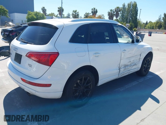 2011 Audi Q5 Premium Plus with VIN WA1LFAFP5BA109809, listed as a IAAI auction lot 42322364 with 121,525 mi miles and . Bid and sale history available at DreamBid. Image 4.
