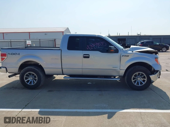 2012 Ford F-150 XL z VIN 1FTFX1ET5CFA28151, wystawiony jako IAAI lot #42457035 z przebiegiem 118 943 mil mil oraz . Historia ofert i sprzedaży dostępna na DreamBid. Obrazek 13.