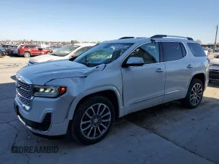 2021 GMC Acadia Denali z VIN 1GKKNPLS8MZ123860, wystawiony jako Copart lot #50782185 z przebiegiem 38 043 mil mil oraz Szkoda całkowita • Salvage title. Historia ofert i sprzedaży dostępna na DreamBid. Obrazek 1.