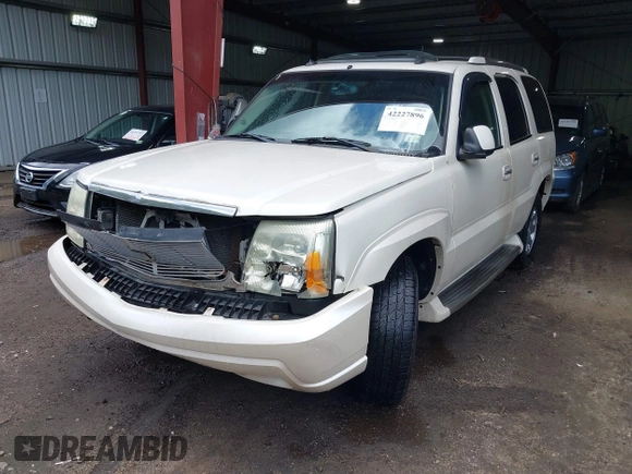 2003 Cadillac Escalade z VIN 1GYEK63NX3R241388, wystawiony jako IAAI lot #42227896 z przebiegiem 154 415 mil mil oraz . Historia ofert i sprzedaży dostępna na DreamBid. Obrazek 17.