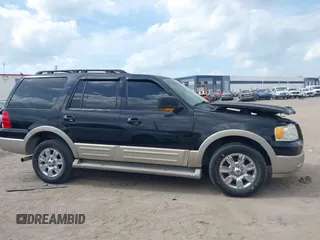 2005 Ford Expedition Eddie Bauer with VIN 1FMFU18535LA64734, listed as a IAAI auction lot 41716446 with 173,800 mi miles. Bid and sale history available at carsss.com. Image 13.