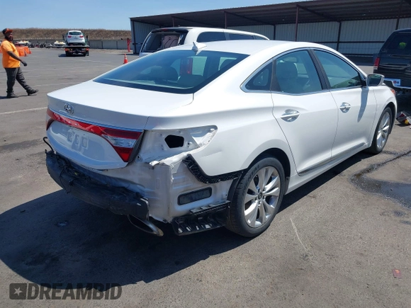 2013 Hyundai Azera with VIN KMHFG4JG5DA267347, listed as a IAAI auction lot 42580501 with 111,975 mi miles and . Bid and sale history available at DreamBid. Image 4.