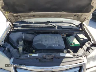 2015 Chrysler Town & Country Touring with VIN 2C4RC1BG0FR730519, listed as a Copart auction lot 48989575 with 253,447 mi miles and Clean Title. Bid and sale history available at carsss.com. Image 12.