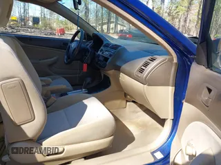 2005 Honda Civic Cpe VP SSRS with VIN 1HGEM22315L014462, listed as a IAAI auction lot 41821827 with 161,394 mi miles. Bid and sale history available at carsss.com. Image 5.