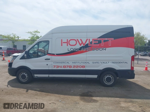 2019 Ford Transit with VIN 1FTYR2XG0KKA22854, listed as a IAAI auction lot 42245141 with 157,886 mi miles and . Bid and sale history available at DreamBid. Image 14.