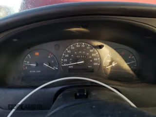 2000 Ford Ranger XL with VIN 1FTYR10V0YPB61591, listed as a Copart auction lot 88087815 with 151,529 mi miles and Salvage Title. Bid and sale history available at carsss.com. Image 9.
