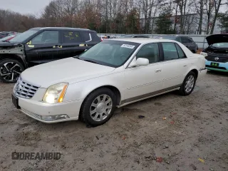 2011 Cadillac DTS with VIN 1G6KA5E69BU102153, listed as a Copart auction lot 82148564 with 71,429 mi miles and Clean Title. Bid and sale history available at DreamBid. Image 1.