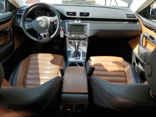 2015 Volkswagen CC Lux with VIN WVWRN7AN3FE826820, listed as a Copart auction lot 60400263 with 103,165 mi miles. Bid and sale history available at carsss.com. Image 8.