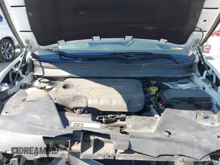 2016 Jeep Cherokee High Altitude with VIN 1C4PJLDB1GW264358, listed as a IAAI auction lot 41884632 with 87,250 mi miles. Bid and sale history available at carsss.com. Image 10.