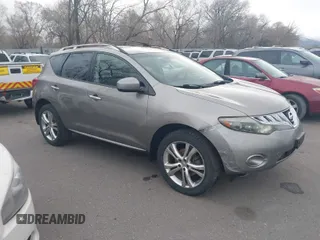 2009 Nissan Murano LE with VIN JN8AZ18W39W125436, listed as a IAAI auction lot 41946561 with 157,832 mi miles. Bid and sale history available at carsss.com. Image 1.