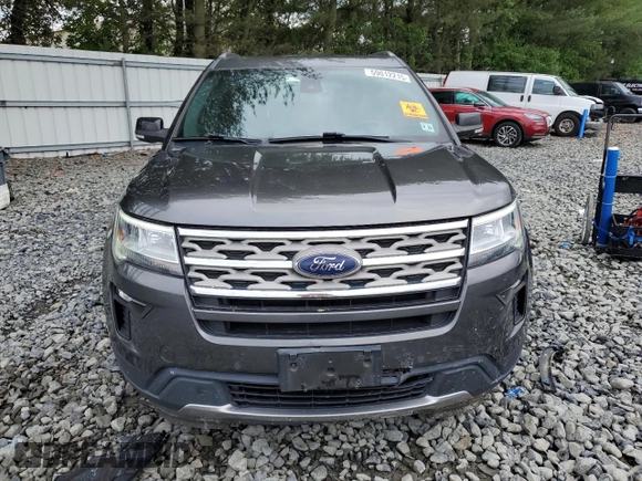 2018 Ford Explorer XLT with VIN 1FM5K8D80JGA94660, listed as a Copart auction lot 59012215 with 105,331 mi miles and Salvage title. Bid and sale history available at DreamBid. Image 5.