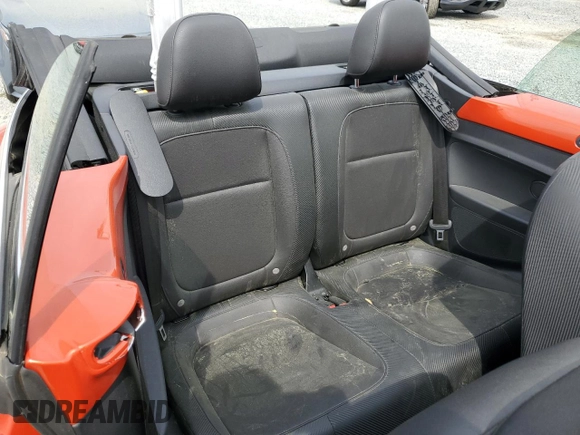 2019 Volkswagen Beetle S с VIN 3VW5DAAT9KM505721, выставлен на аукционе Copart как лот 51358675 с пробегом Не указан миль и Списание • Salvage title. История ставок и продаж доступна на DreamBid. Изображение 10.
