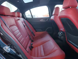 2022 Alfa Romeo Giulia Veloce with VIN ZARFAMBN1N7654274, listed as a Copart auction lot 49275785 with 9,507 mi miles and Salvage Title. Bid and sale history available at carsss.com. Image 10.