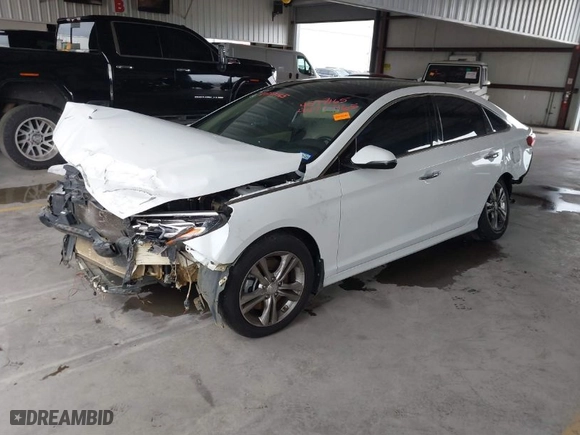 2019 Hyundai Sonata Sport with VIN 5NPE34AF9KH813933, listed as a IAAI auction lot 40777165 with 112,654 mi miles. Bid and sale history available at carsss.com. Image 2.
