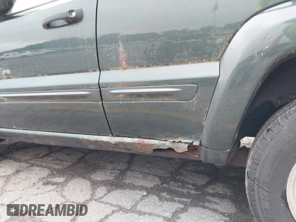 2002 Jeep Liberty Limited с VIN 1J4GL58K32W180061, выставлен на аукционе IAAI как лот 42644030 с пробегом 105 668 миль миль и . История ставок и продаж доступна на DreamBid. Изображение 6.