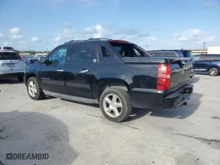 2013 Chevrolet Avalanche LS with VIN 3GNMCEE00DG359033, listed as a Copart auction lot 78630384 with 184,381 mi miles and Salvage Title. Bid and sale history available at carsss.com. Image 2.