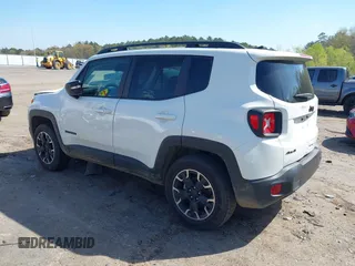 2023 Jeep Renegade Latitude with VIN ZACNJDB17PPP70259, listed as a IAAI auction lot 41862138 with 27,635 mi miles and . Bid and sale history available at DreamBid. Image 3.