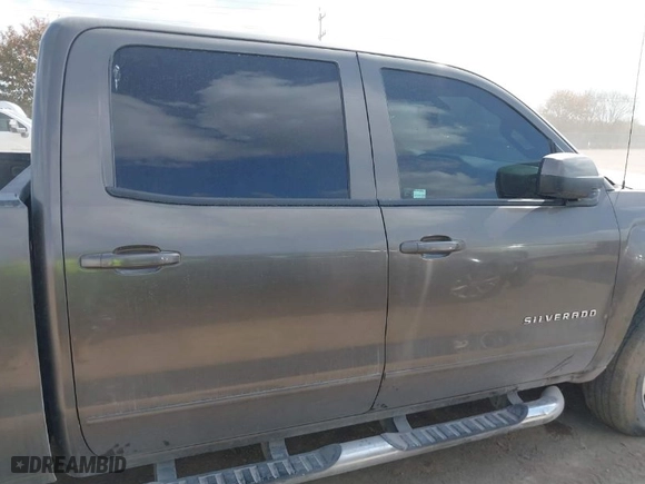 2015 Chevrolet Silverado 1500 LT with VIN 3GCUKREC7FG402900, listed as a IAAI auction lot 41487237 with NaN miles. Bid and sale history available at carsss.com. Image 13.
