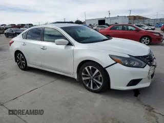 2016 Nissan Altima S with VIN 1N4AL3APXGC172009, listed as a Copart auction lot 41886994 with 109,207 mi miles and Salvage Title. Bid and sale history available at DreamBid. Image 4.