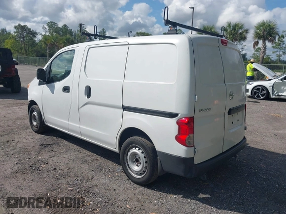 2016 Nissan NV200 S with VIN 3N6CM0KN0GK692884, listed as a IAAI auction lot 41499896 with 240,532 mi miles and . Bid and sale history available at DreamBid. Image 3.