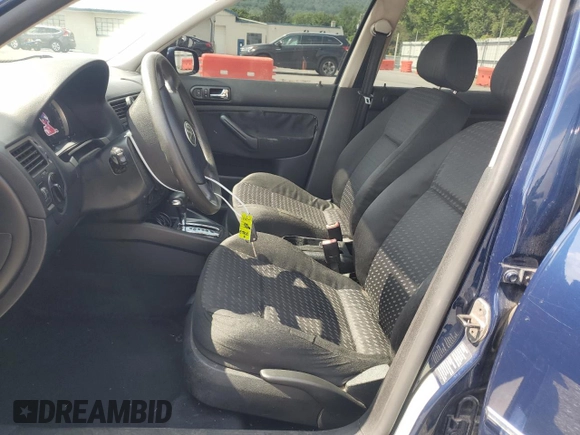 2005 Volkswagen Jetta GL with VIN 3VWRK69M85M026132, listed as a Copart auction lot 64153735 with 92,964 mi miles and Salvage title. Bid and sale history available at DreamBid. Image 7.