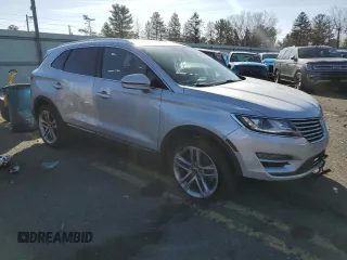 2017 Lincoln MKC Reserve with VIN 5LMCJ3D97HUL63106, listed as a Copart auction lot 49303905 with 78,457 mi miles and Salvage Title. Bid and sale history available at carsss.com. Image 4.