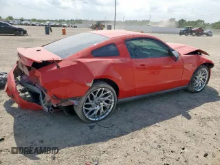 2011 Ford Mustang V6 with VIN 1ZVBP8AM2B5109535, listed as a Copart auction lot 58393135 with 200,130 mi miles and Salvage title. Bid and sale history available at DreamBid. Image 3.