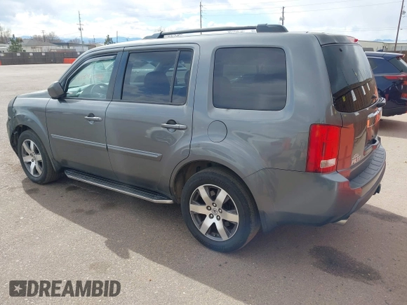 2011 Honda Pilot EX-L with VIN 5FNYF4H65BB066162, listed as a IAAI auction lot 41841588 with 387,036 mi miles and . Bid and sale history available at carsss.com. Image 3.