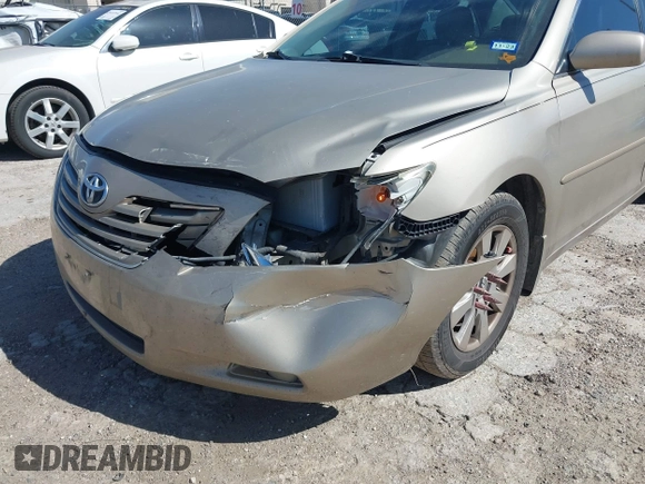 2009 Toyota Camry LE with VIN 4T1BK46K09U075169, listed as a IAAI auction lot 39169852 with 211,105 mi miles. Bid and sale history available at carsss.com. Image 6.
