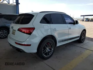 2016 Audi SQ5 Premium Plus with VIN WA1CCAFP7GA010585, listed as a Copart auction lot 63868824 with 295,481 mi miles and Salvage Title. Bid and sale history available at carsss.com. Image 3.