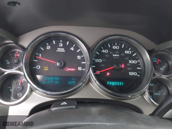2013 Chevrolet Silverado 1500 LT with VIN 1GCRCSEA9DZ355598, listed as a IAAI auction lot 41297558 with 121,577 mi miles. Bid and sale history available at carsss.com. Image 7.