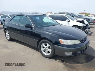 1999 Lexus ES 300 Luxury Sport Sdn with VIN JT8BF28G4X5067152, listed as a IAAI auction lot 41919836 with 144,907 mi miles. Bid and sale history available at carsss.com. Image 1.