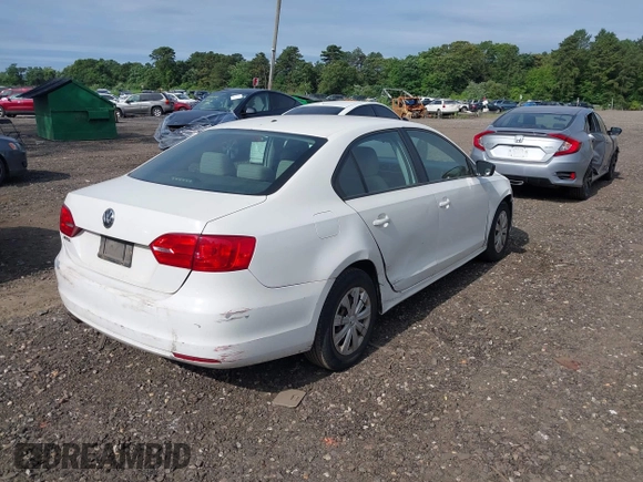 2012 Volkswagen Jetta S with VIN 3VW2K7AJ3CM463493, listed as a IAAI auction lot 42611889 with 149,719 mi miles and . Bid and sale history available at DreamBid. Image 4.